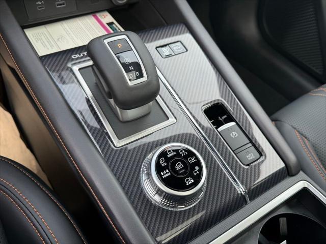 2025 Mitsubishi Outlander PHEV SEL S-AWC