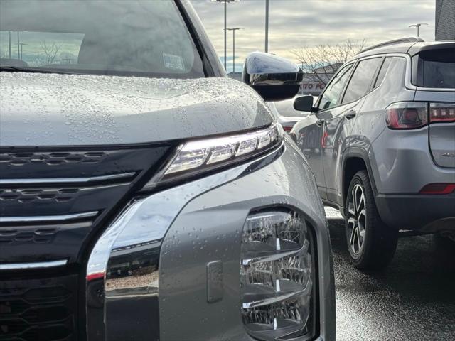 2025 Mitsubishi Outlander PHEV SEL S-AWC
