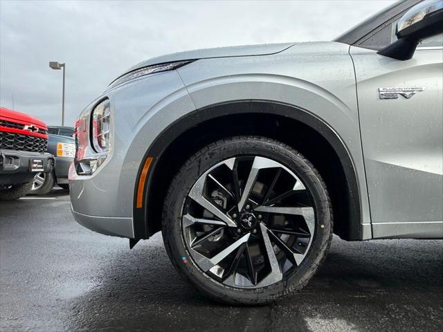 2025 Mitsubishi Outlander PHEV SEL S-AWC