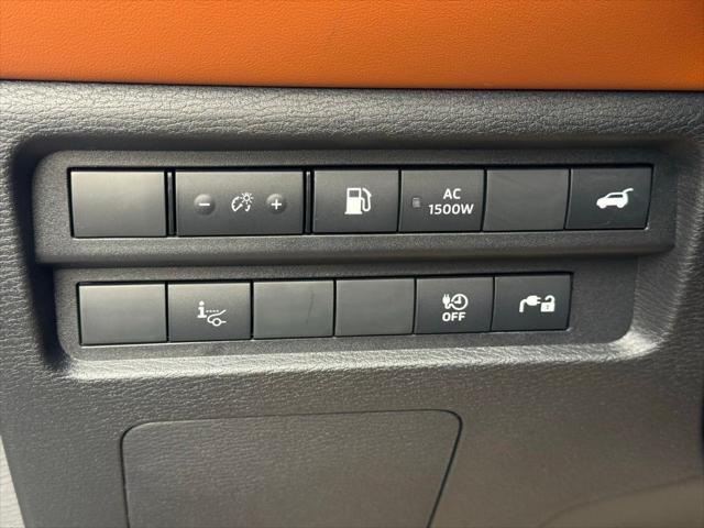 2025 Mitsubishi Outlander PHEV SEL S-AWC