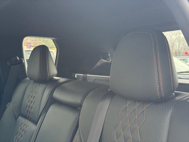 2025 Mitsubishi Outlander PHEV SEL S-AWC