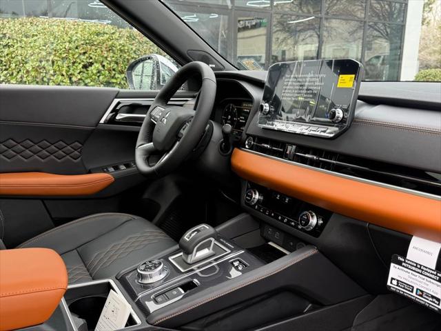 2025 Mitsubishi Outlander PHEV SEL S-AWC
