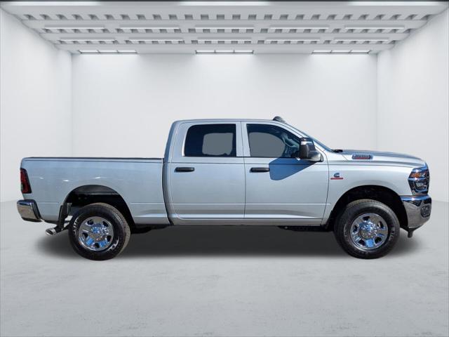 2026 RAM 2500 Tradesman Crew Cab 4x4 64 Box