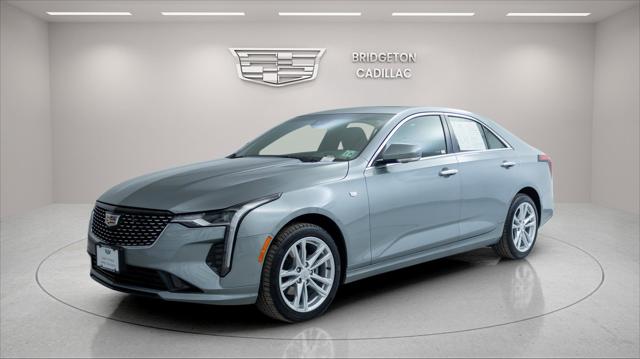 2023 Cadillac CT4 Luxury