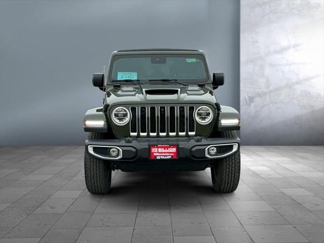 2022 Jeep Wrangler Unlimited Sahara 4x4