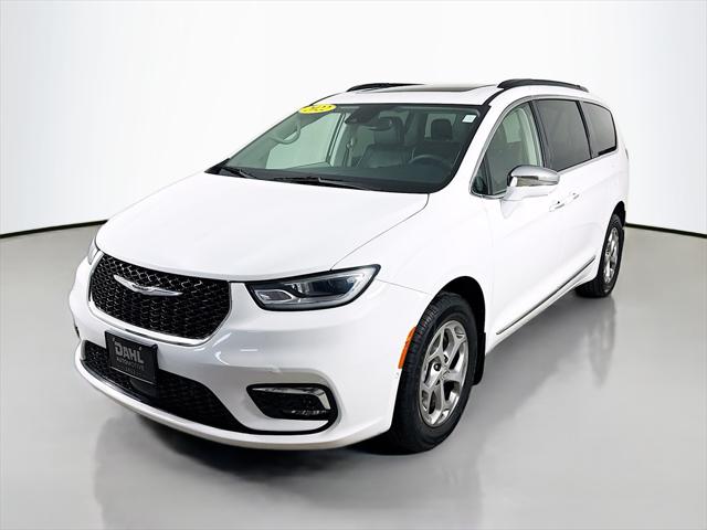 2022 Chrysler Pacifica Limited AWD