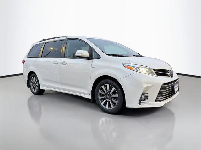 2018 Toyota Sienna XLE AWD