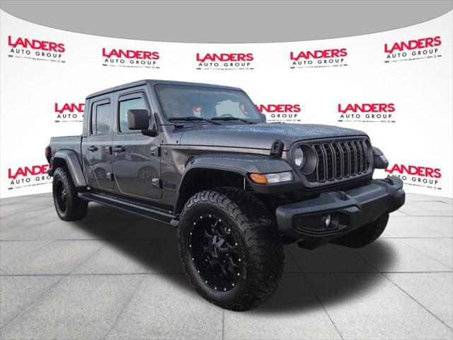 2025 Jeep Gladiator Nighthawk