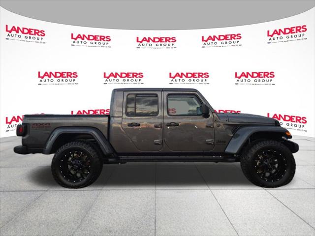 2025 Jeep Gladiator Nighthawk