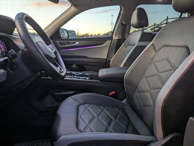 2025 Volkswagen Atlas 2.0T Peak Edition
