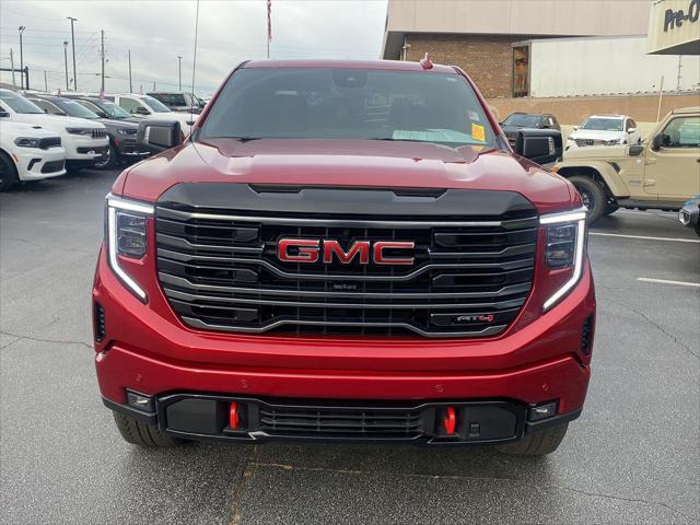 2025 GMC Sierra 1500 4WD Crew Cab Short Box AT4