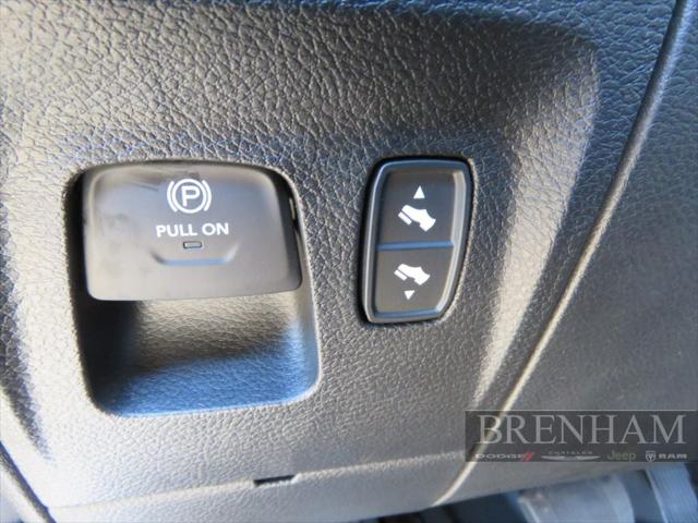 2026 Ram 1500 Lone Star Crew Cab 4x4 5'7" Box