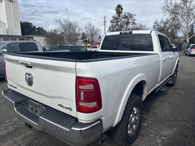 2020 RAM 2500 Laramie Crew Cab 4X4 8 Box
