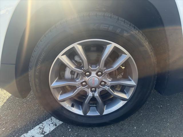 2024 GMC Terrain AWD SLT