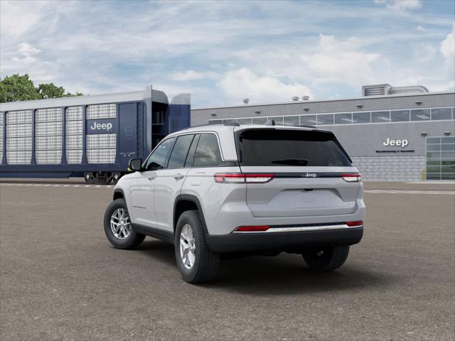 2025 Jeep Grand Cherokee GRAND CHEROKEE LAREDO 4X2 2025 Jeep Grand Cherokee GRAND CHEROKEE LAREDO 4X2