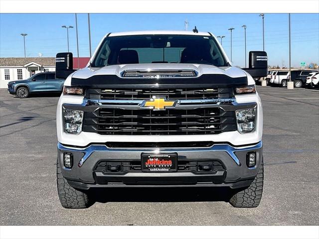 2024 Chevrolet Silverado 2500HD 4WD Crew Cab Standard Bed LT