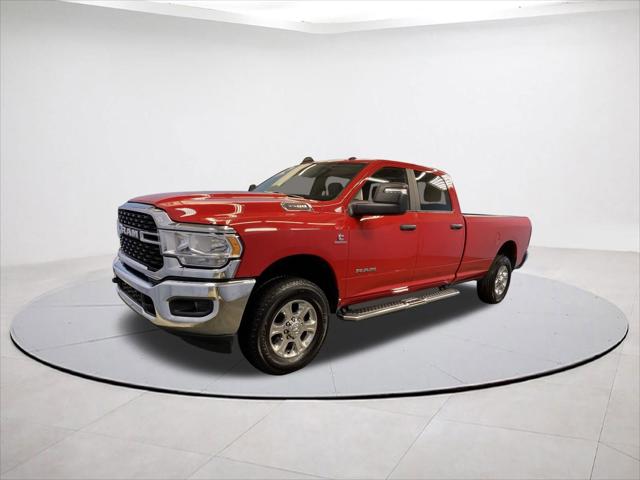 2024 RAM 3500 Big Horn Crew Cab 4x4 8 Box