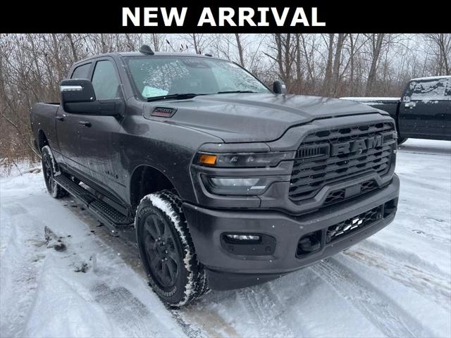 2025 RAM 2500 Big Horn Crew Cab 4x4 64 Box