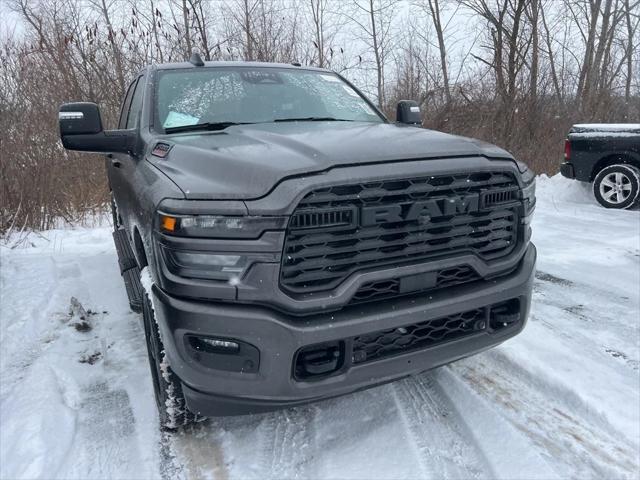 2025 RAM 2500 Big Horn Crew Cab 4x4 64 Box