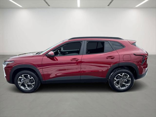 2025 Chevrolet Trax FWD LT