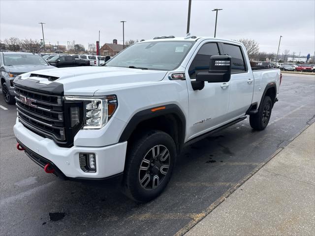 2022 GMC Sierra 2500HD 4WD Crew Cab Standard Bed AT4