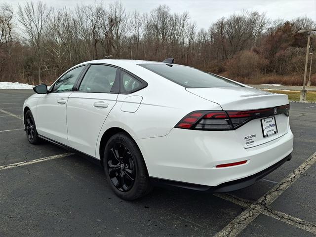 2025 Honda Accord Sedan SE