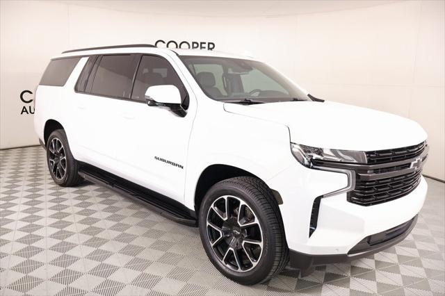 2023 Chevrolet Suburban 4WD RST