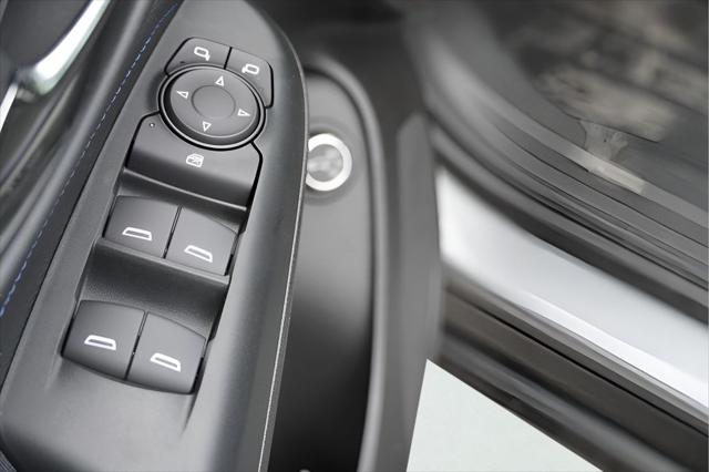 2026 Buick NV Sport Touring FWD
