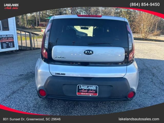 2016 Kia Soul Base
