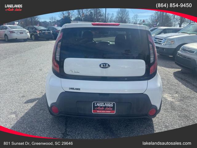 2015 Kia Soul Base