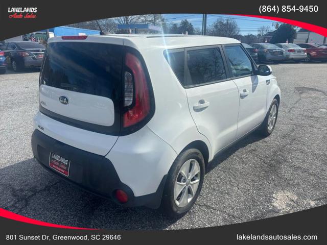 2015 Kia Soul Base