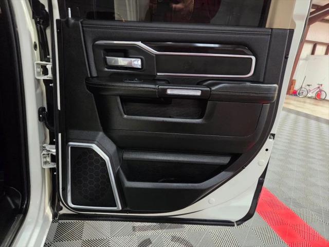 2019 Ram 3500 Laramie Crew Cab 4x4 8' Box