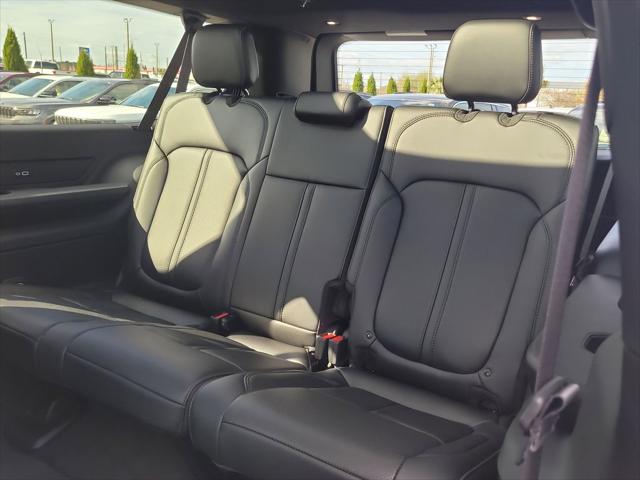 2026 Jeep Grand Wagoneer L 4x4