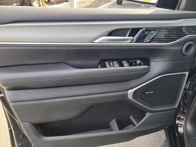 2026 Jeep Grand Wagoneer L 4x4