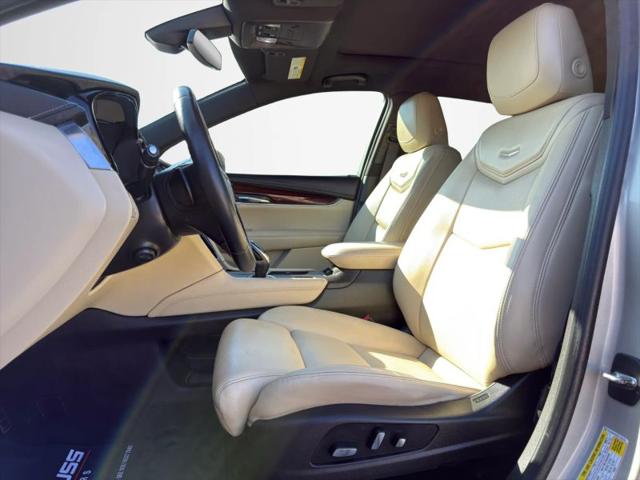 2017 Cadillac XT5 Premium Luxury