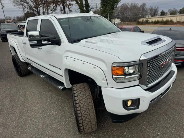 2017 GMC Sierra 2500HD Denali