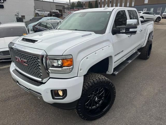 2017 GMC Sierra 2500HD Denali