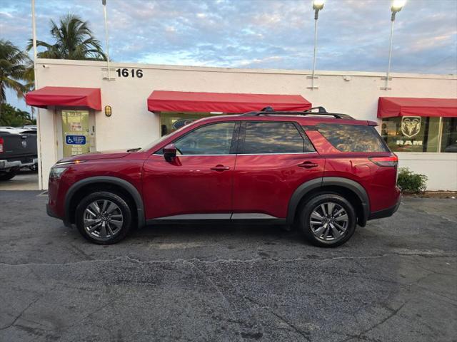 2023 Nissan Pathfinder SV FWD