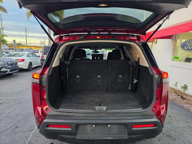 2023 Nissan Pathfinder SV FWD