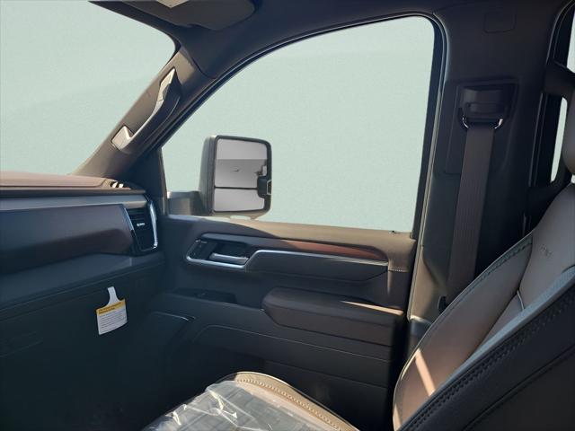 2026 GMC Sierra 2500HD Crew Cab, Standard Bed, Denali, 4WD