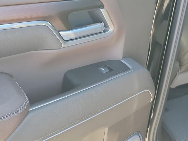 2026 GMC Sierra 2500HD Crew Cab, Standard Bed, Denali, 4WD