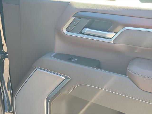 2026 GMC Sierra 2500HD Crew Cab, Standard Bed, Denali, 4WD