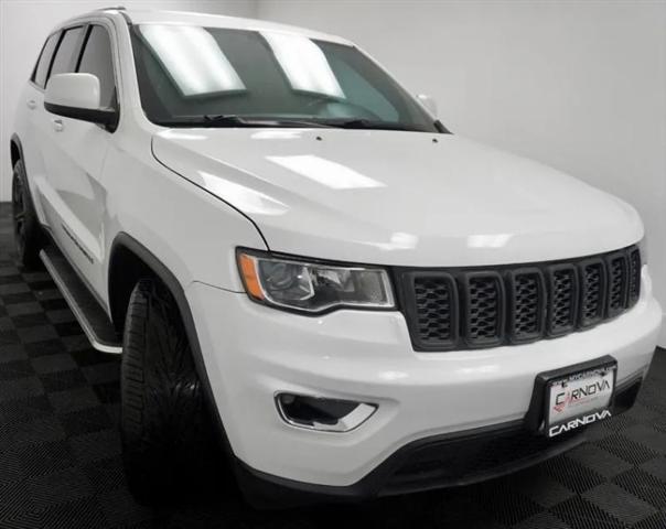 2017 Jeep Grand Cherokee Laredo 4x4