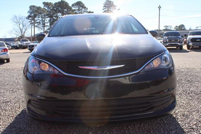 2017 Chrysler Pacifica LX