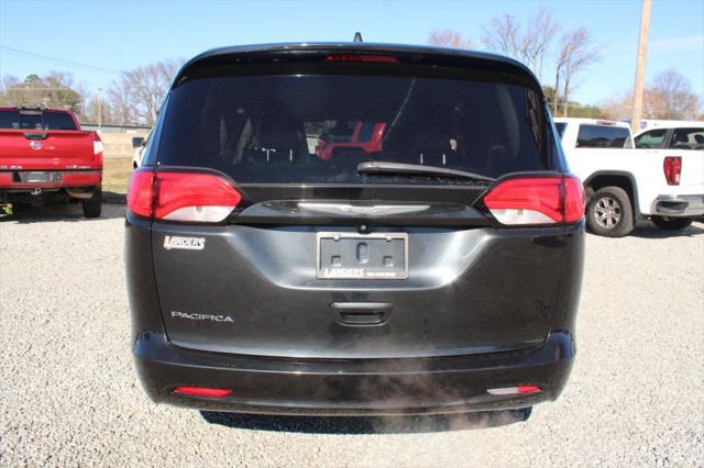 2017 Chrysler Pacifica LX