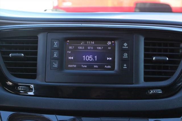 2017 Chrysler Pacifica LX