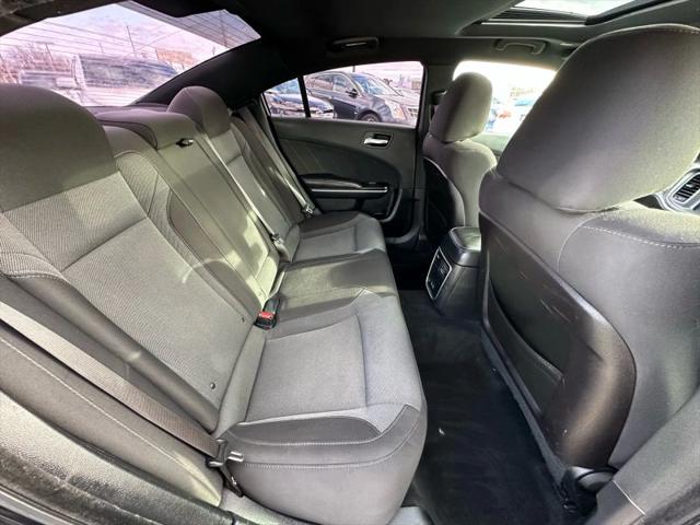 2019 Dodge Charger SXT RWD