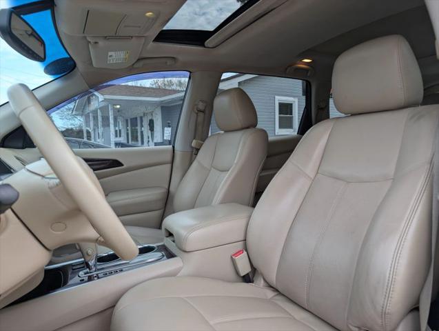 2014 Nissan Pathfinder SL