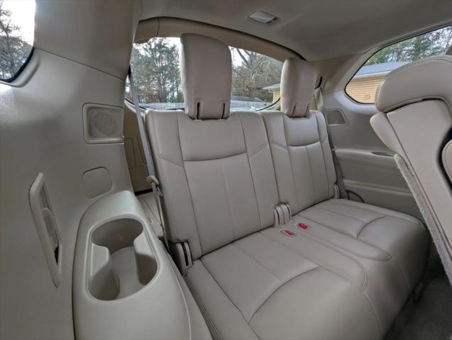 2014 Nissan Pathfinder SL