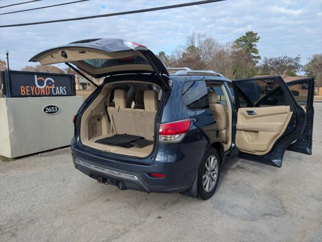 2014 Nissan Pathfinder SL